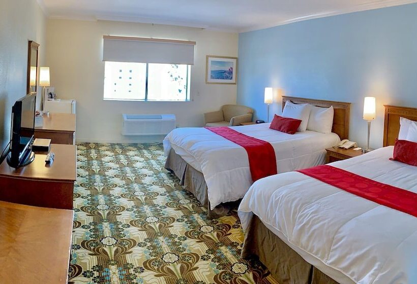 스탠다드 룸 더블 침대 2개, Ramada By Wyndham Los Angeles/wilshire Center
