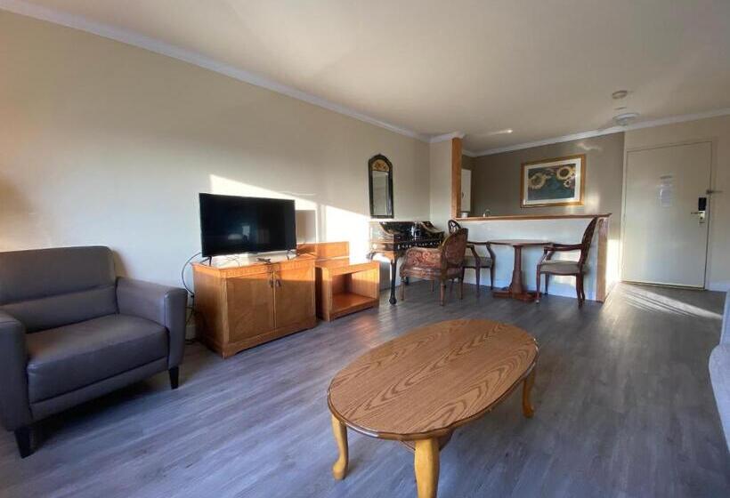 스위트, Ramada By Wyndham Los Angeles/wilshire Center
