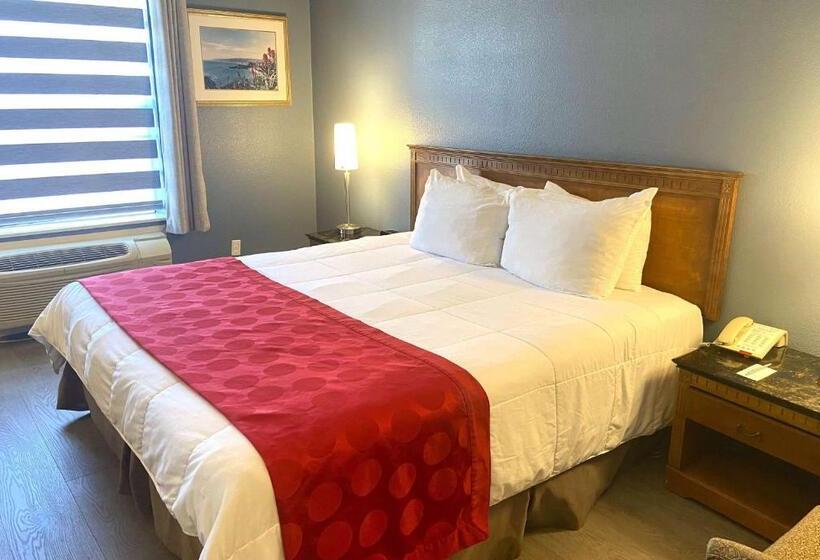 주니어 스위트 킹사이즈 침대, Ramada By Wyndham Los Angeles/wilshire Center
