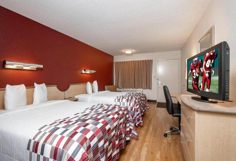 Номер Deluxe, Red Roof Inn Detroit   Dearborn Greenfield Village
