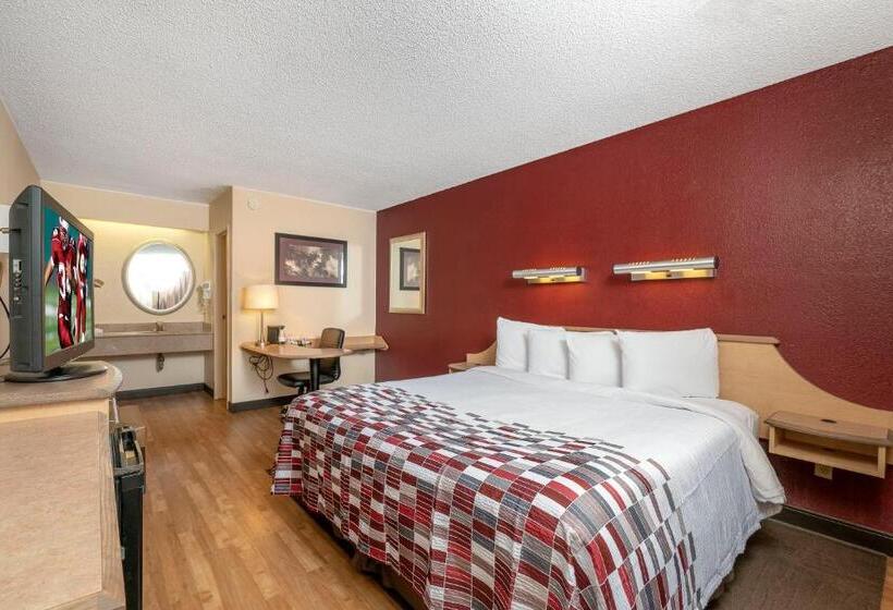 Номер Superior Кровать Кинг, Red Roof Inn Detroit   Dearborn Greenfield Village