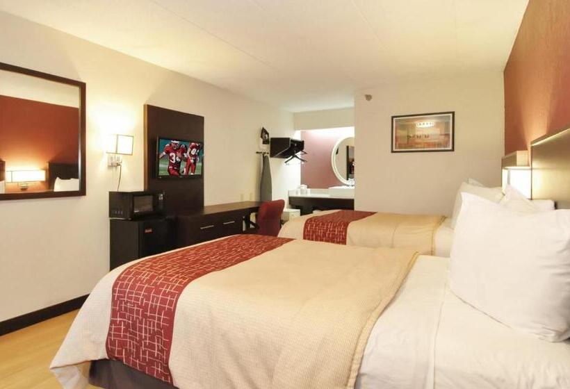 Номер Deluxe Адаптированный для Инвалидов, Red Roof Plus Chicago   Hoffman Estates