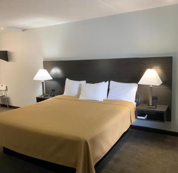 适合残疾人士使用的带超级大床的标准间, Travelodge By Wyndham Pigeon Forge