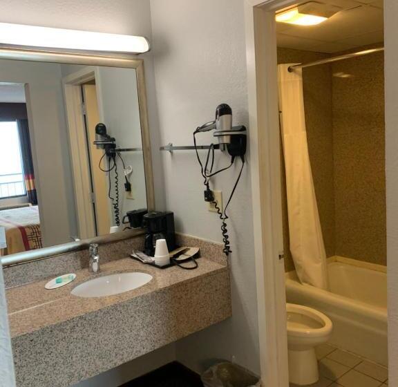 キングサイズベッドのスタンダードルーム, Travelodge By Wyndham Pigeon Forge