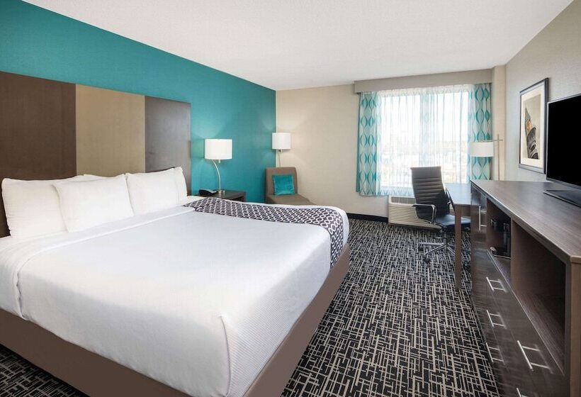 Deluxrum Handikappsanpassat, La Quinta By Wyndham Atlanta Airport North