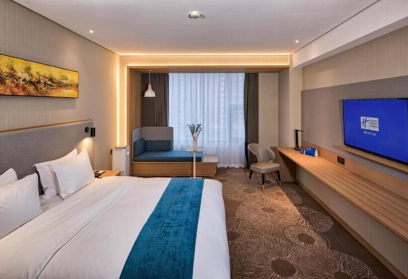 스탠다드 룸 킹사이즈 침대, Holiday Inn Express Liaocheng Chiping, An Ihg