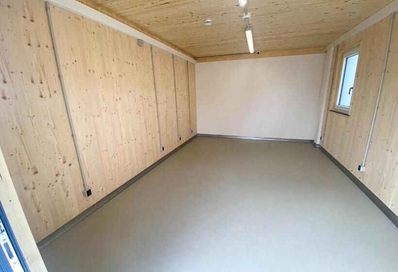 Family Suite, Trendic
