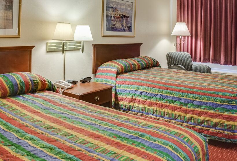 Номер Стандарт 2 Двуспальные Кровати, Econo Lodge Little Creek