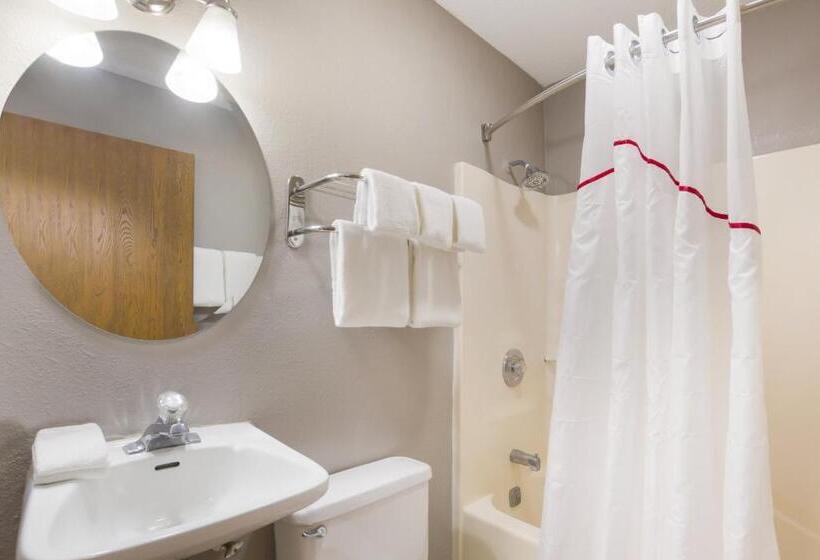 Люкс, Red Roof Inn Lawrenceburg
