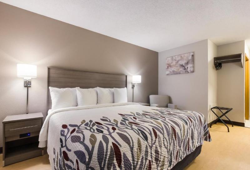 Quarto Deluxe Cama King, Red Roof Inn Lawrenceburg