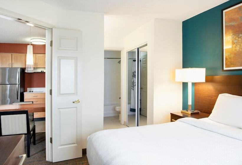 Люкс 2 Спальни, Residence Inn Cincinnati Airport
