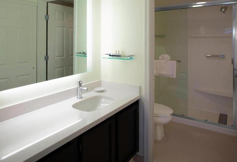 스위트 킹사이즈 침대, Residence Inn By Marriott Cleveland Beachwood