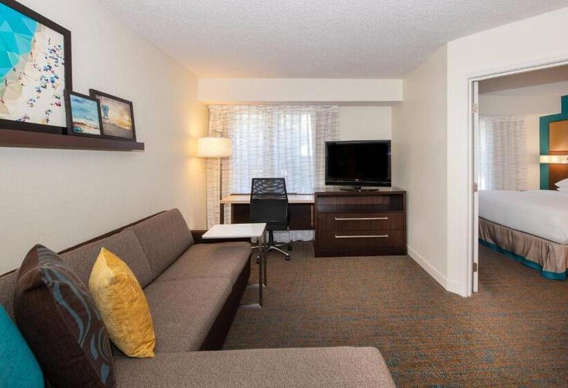 带大床的套房, Residence Inn By Marriott Jacksonville Butler Boulevard