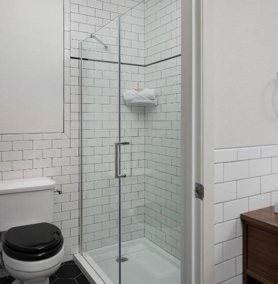Трехместный Номер Классика, Sapphire Motel Midtown Bozeman