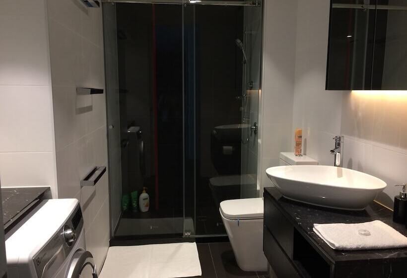 침실 2개 아파트, Tasha S Apartments On Warwick
