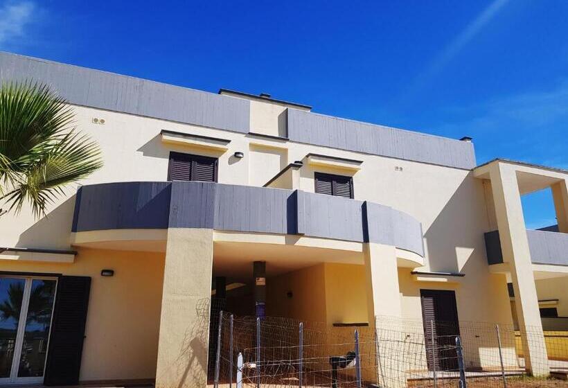 Apartamento 2 Dormitórios, Residence Ionian Gallipoli