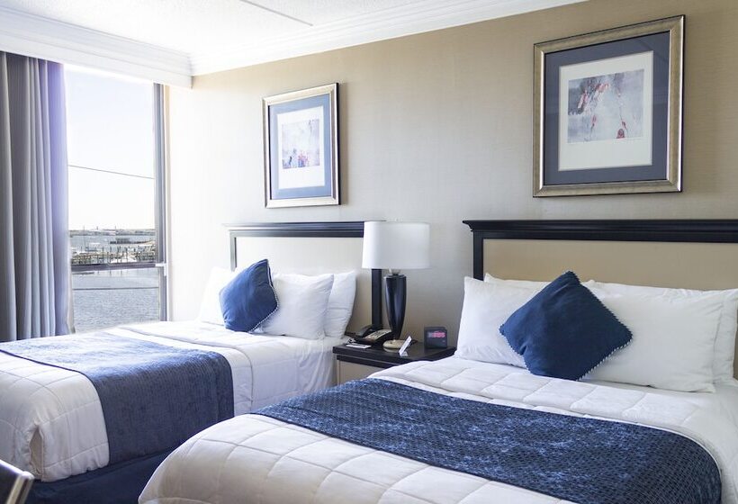 Номер Стандарт 2 Двуспальные Кровати, Seaport Resort And Marina