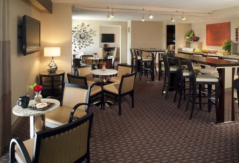חדר קלאב, Sheraton Albuquerque Uptown By Marriott
