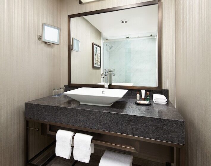 Президентский Люкс, Sheraton Gateway Los Angeles