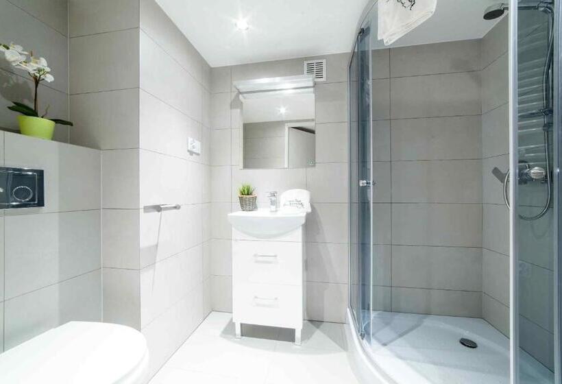 شقة غرفة واحدة, 2 Nights Apartments