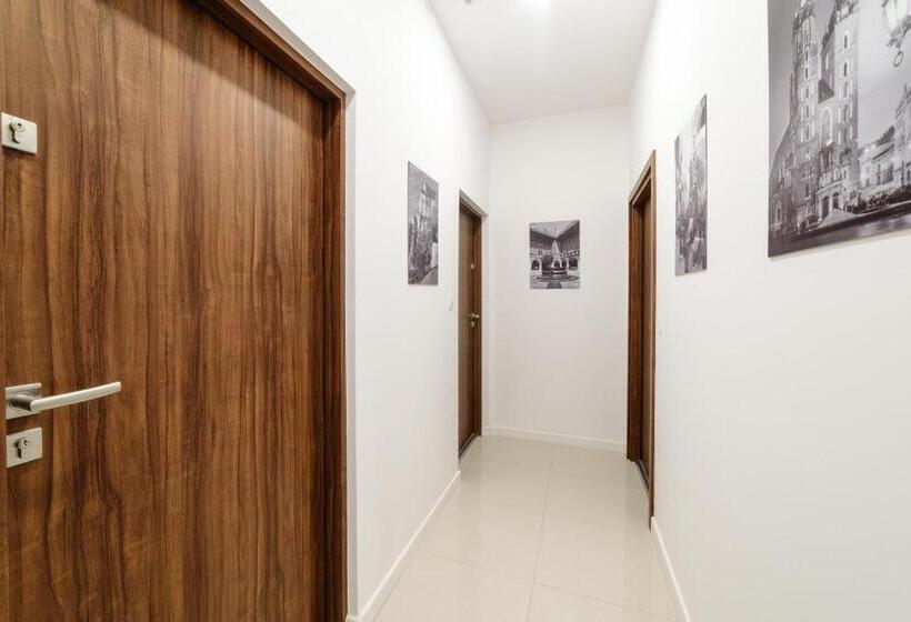 شقة غرفة نوم واحدة مزودة بشُرفة, 2 Nights Apartments