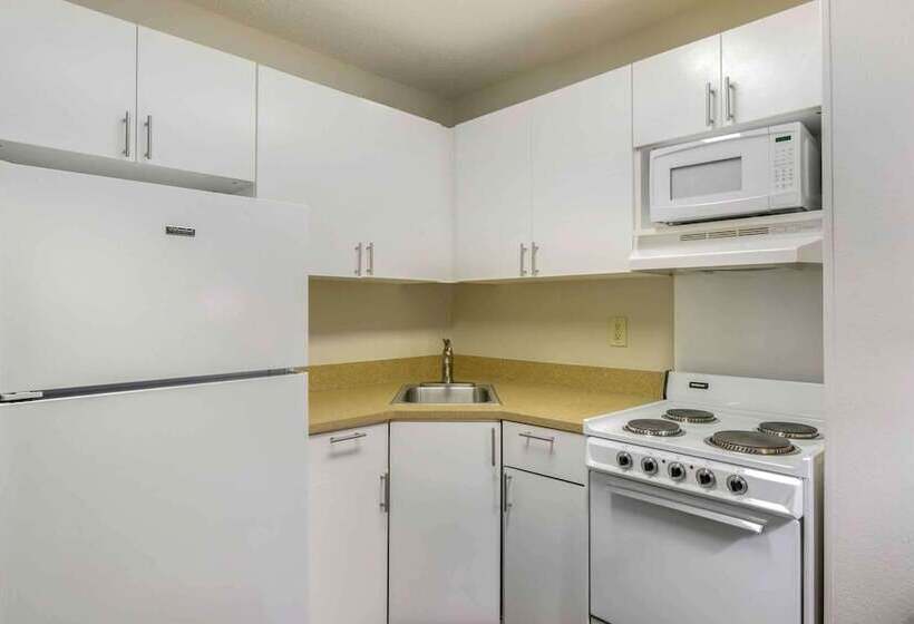 디럭스 스튜디오, Extended Stay America Suites  Richmond  W. Broad Street  Glenside  North