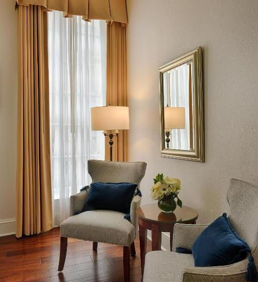 Номер Стандарт, Voco St James Hotel, An Ihg