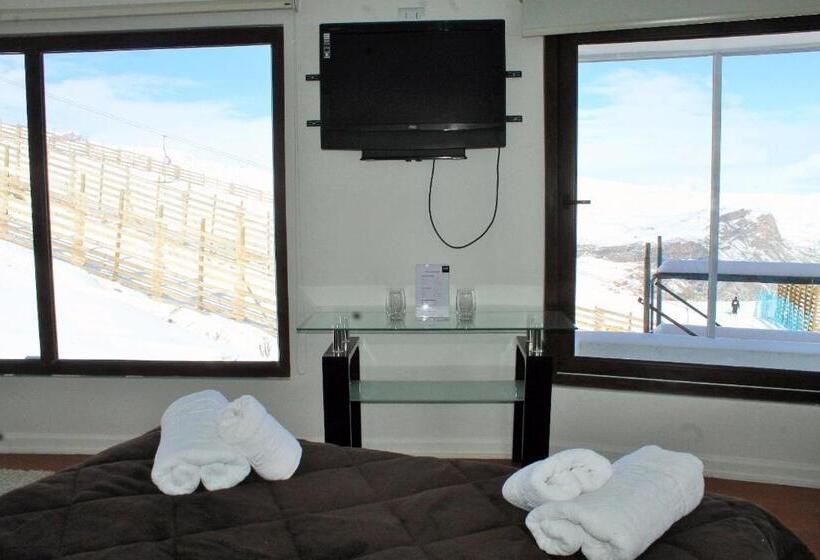 Family Suite, Hf