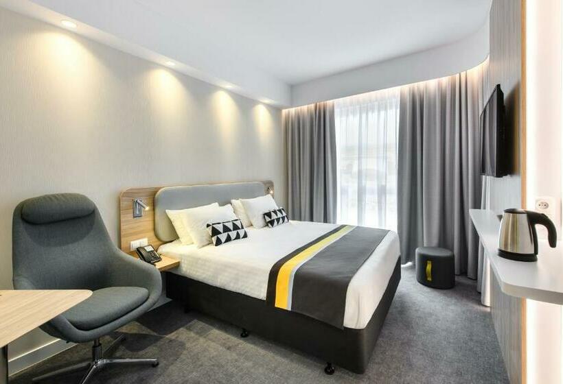 Номер Стандарт, Holiday Inn Express   Rzeszow Airport, An Ihg