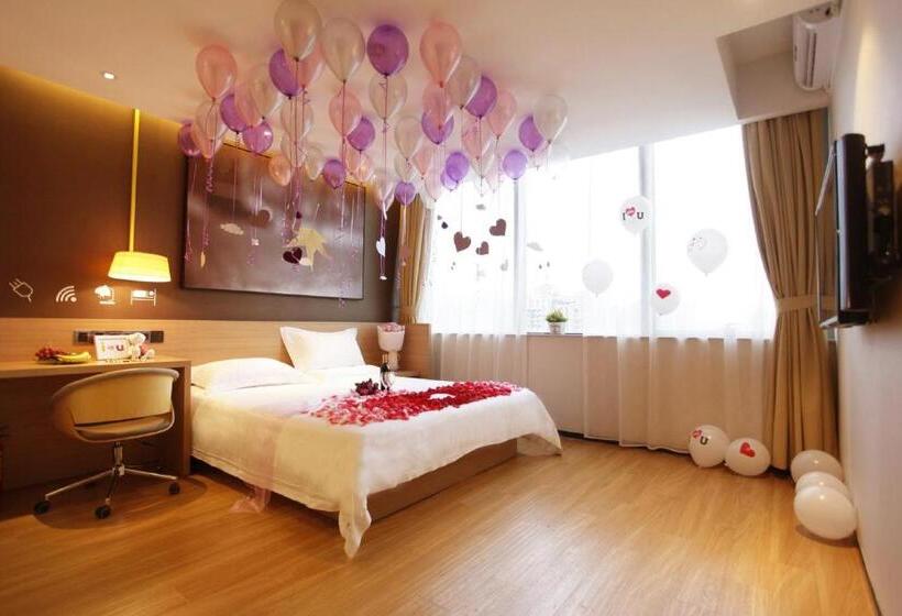 Номер Комфорт, Iu Hotel Changsha Dongtang Pinghetang
