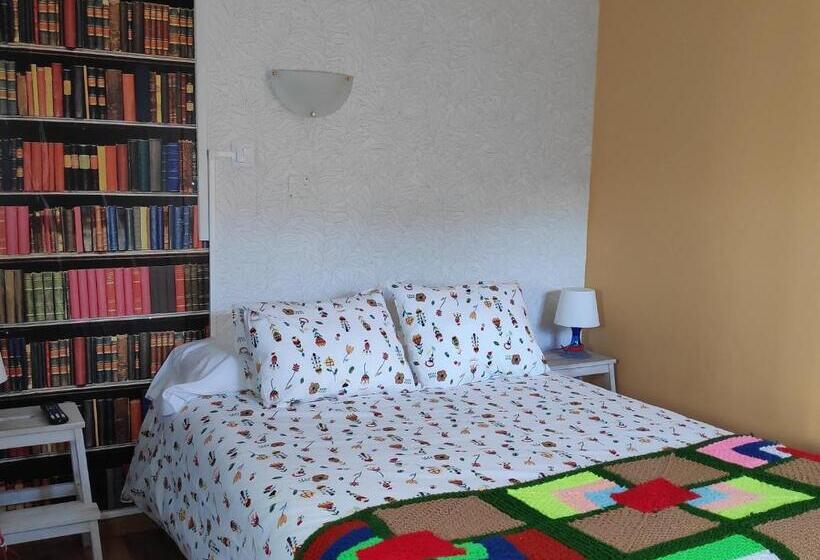 Семейный Номер, Albergue El último Bucardo