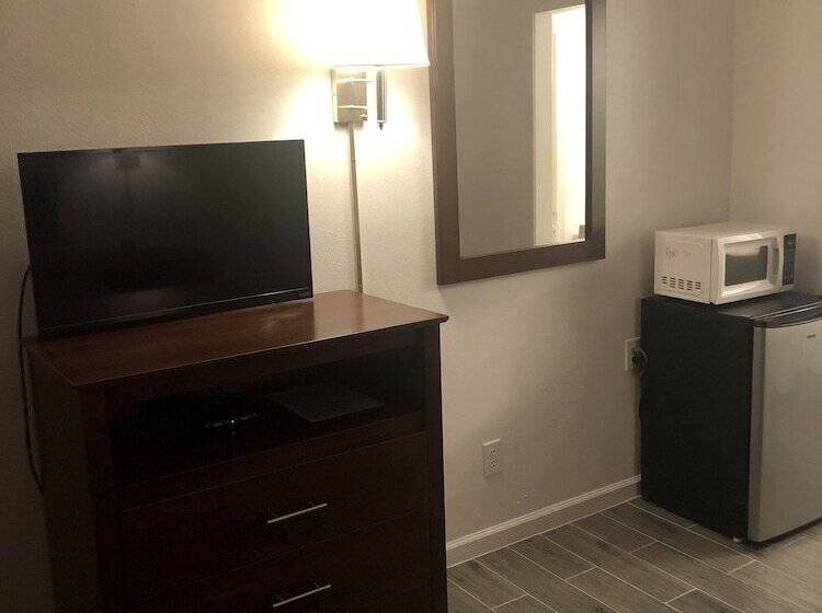 Номер Deluxe, Royal Inn