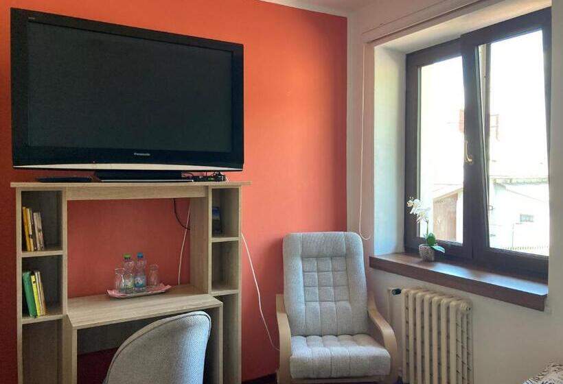 エコノミールーム, Hospůdka U Rybníčku