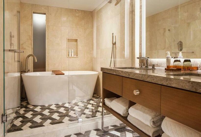 Deluxe Suite King Bed, The Joseph, A Luxury Collection Hotel, Nashville