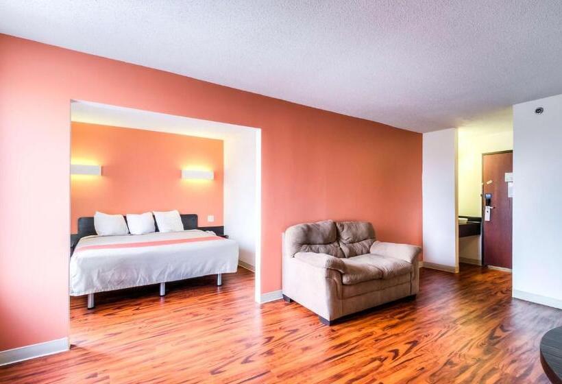 キングサイズベッドのスタンダードルーム, Motel 6 Lansing, Il  Chicago South