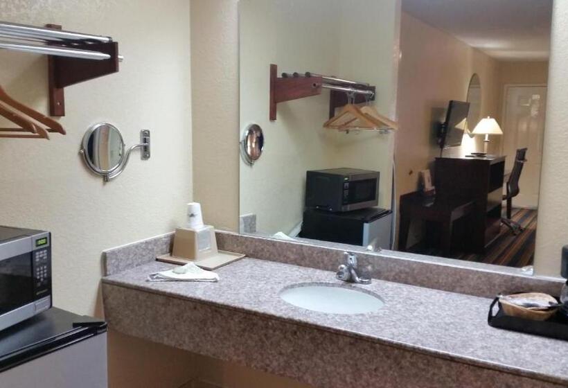 Стандартный Номер Кровать Кинг, Super 8 By Wyndham Houston West Katy