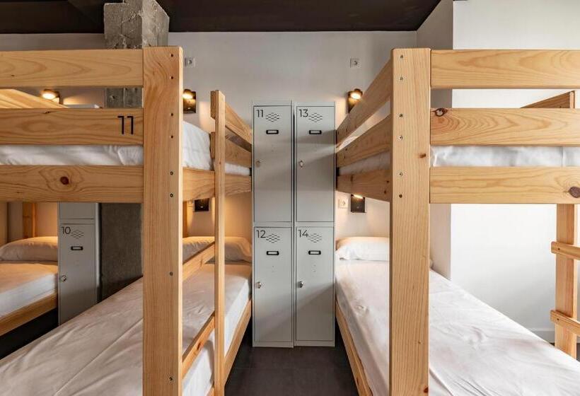 패밀리 룸 공용 욕실, Ekoos Hostel, Bilbao Eko Hostel