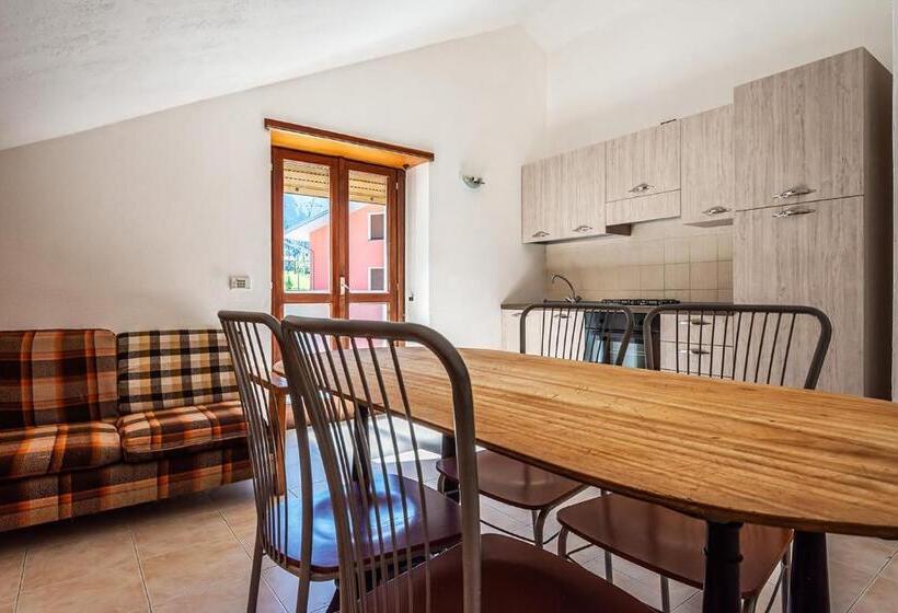 Апартаменты 2 Спальни, Hostel   Bormio   Livigno   Santa Caterina   Stelvio