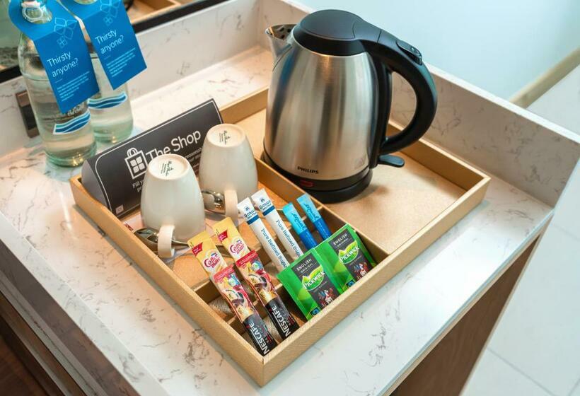 Номер Стандарт, Hilton Garden Inn Phuket, Thailand