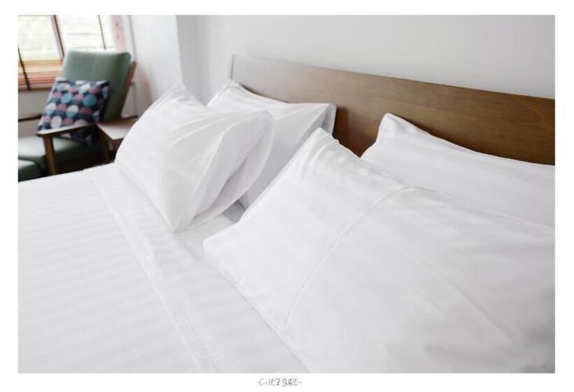 جناح ديلوكس سرير كينج, Chez Bure   Bure Homestay