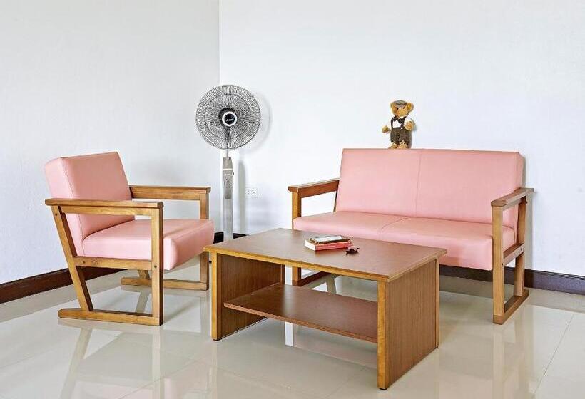 منزل غرفتين نوم, Chez Bure   Bure Homestay