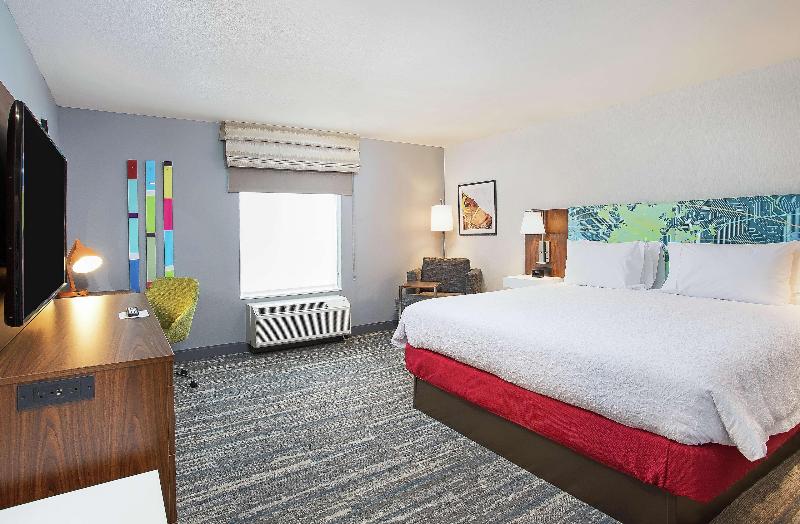 스탠다드 룸 킹사이즈 침대, Hampton Inn Simpsonville