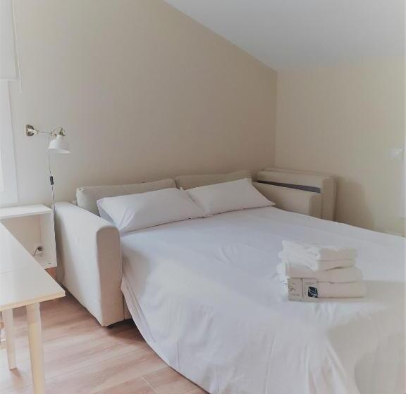家庭间, Hostal Lierganes Fluviarium Rooms