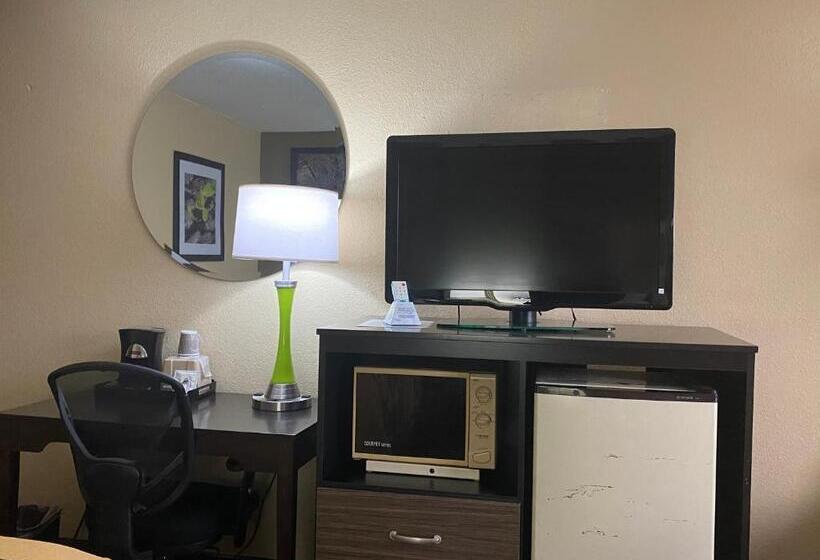 Номер Deluxe, Super 8 By Wyndham Maysville Ky