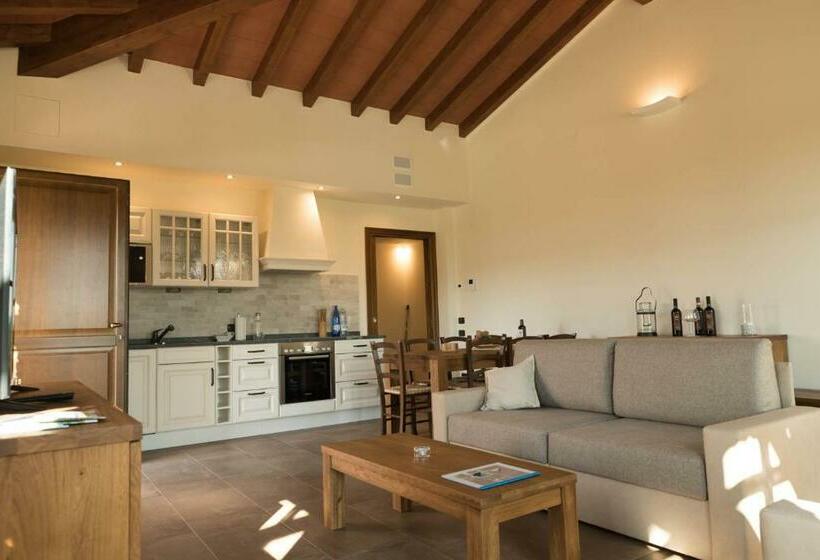 套房带泳池景, Terra Antica   Resort, Winery & Spa