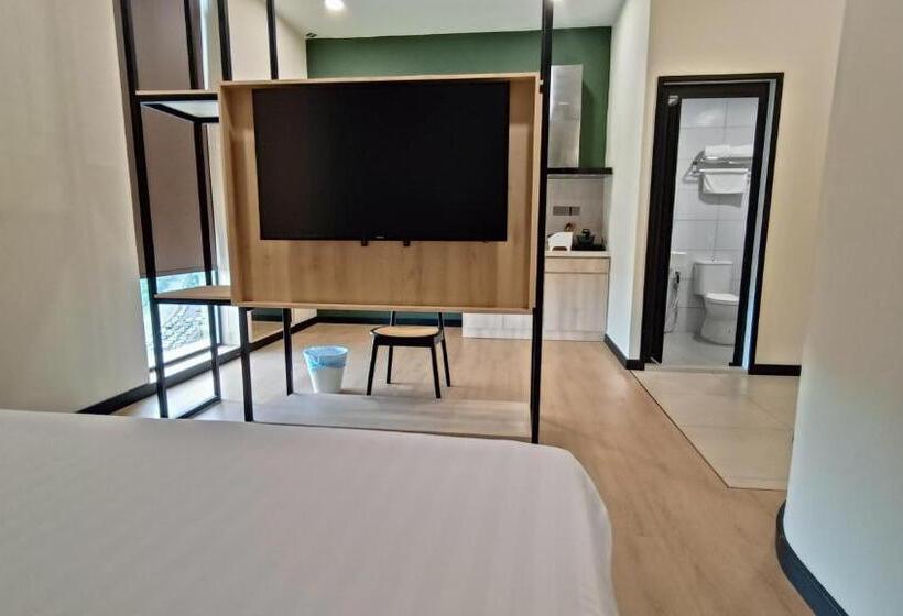 Люкс Повышенной Комфортности, Urban Inn Alor Setar