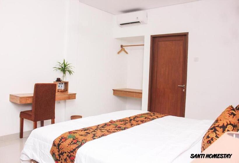 Номер Deluxe Кровать Кинг, Santi Homestay
