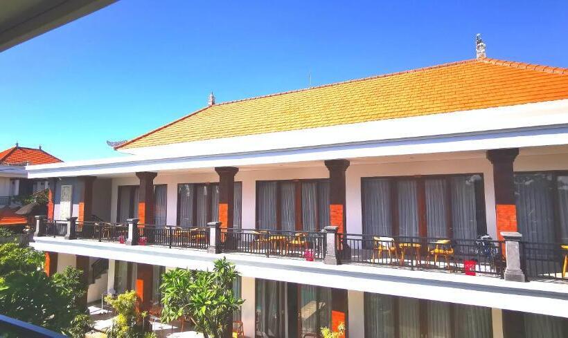 Номер Deluxe Кровать Кинг, Santi Homestay