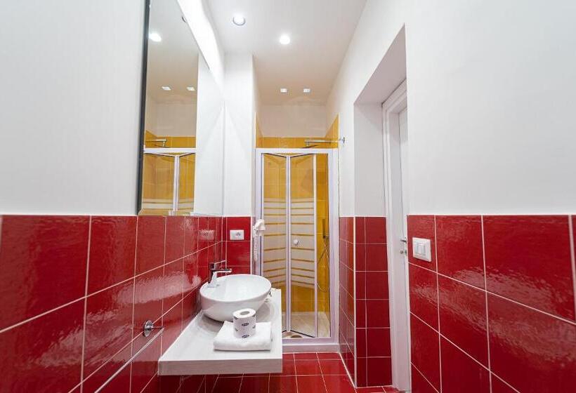 Basic Room, Hg Boutique Toledo, Napoli Centro, By Clapa Group