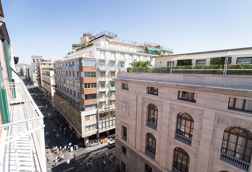 Superior Room, Hg Boutique Toledo, Napoli Centro, By Clapa Group